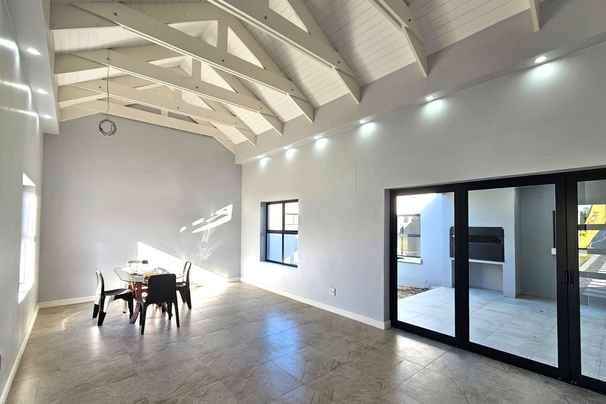 New popular Estate in the Winelands - almost sold-out! - Photo 3