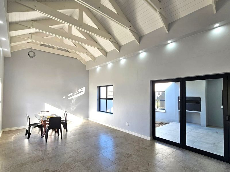 New popular Estate in the Winelands - almost sold-out! - Photo 3