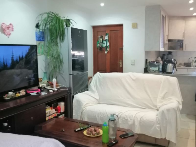 Apartment For Sale In Gordons Bay - Photo 10