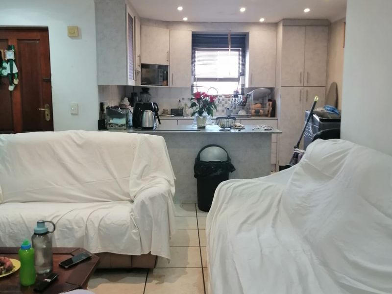 Apartment For Sale In Gordons Bay - Photo 9