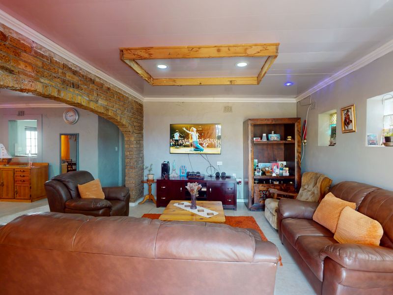 House For Sale In Somerset West - Photo 8