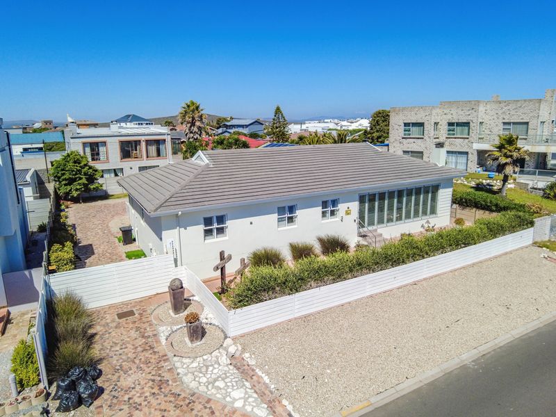 House Pending Sale In Yzerfontein - Photo 4