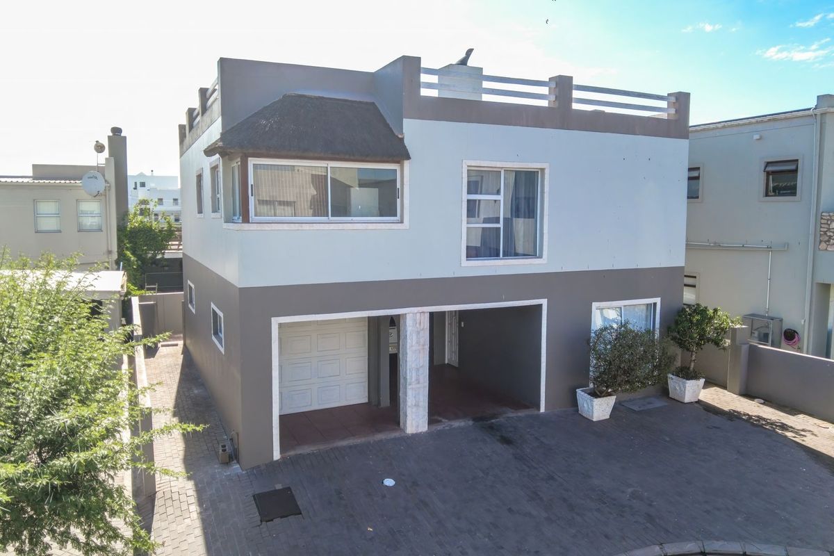 3 Bedroom House To Rent – Waterfront - Photo 4