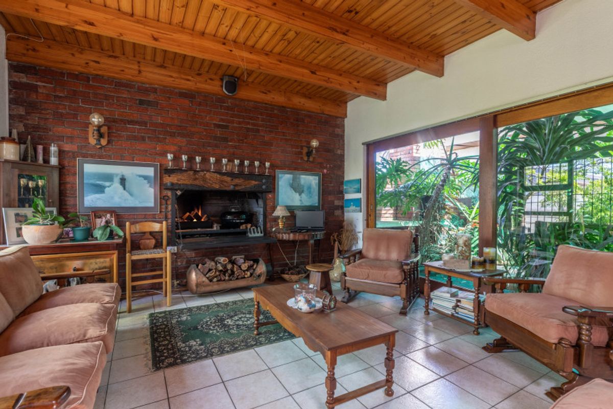 House For Sale In Bellville - Photo 5