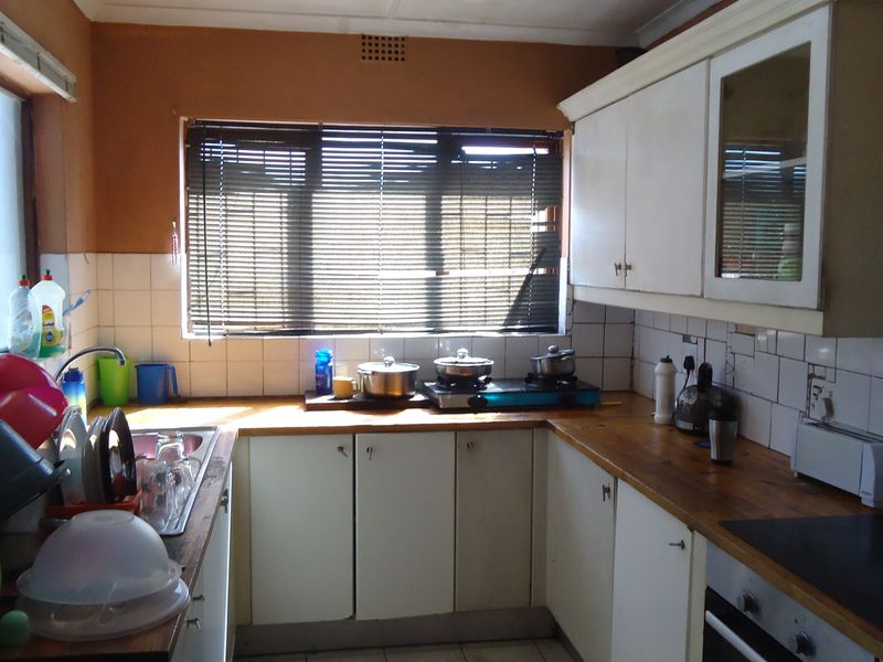 House For Sale In Macassar - Photo 6