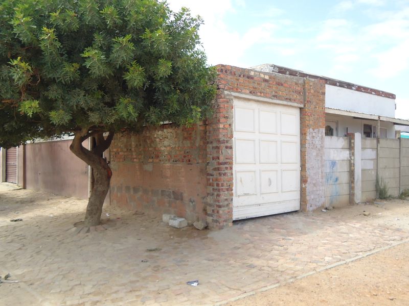 House For Sale In Strand - Photo 3