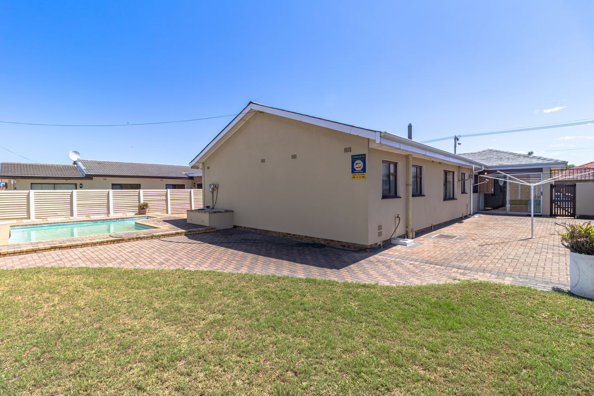 Warmth, Space & Location in the Heart of Goodwood Park - Photo 5