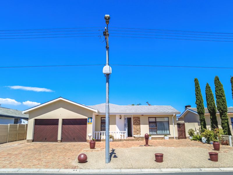 Warmth, Space & Location in the Heart of Goodwood Park - Photo 2