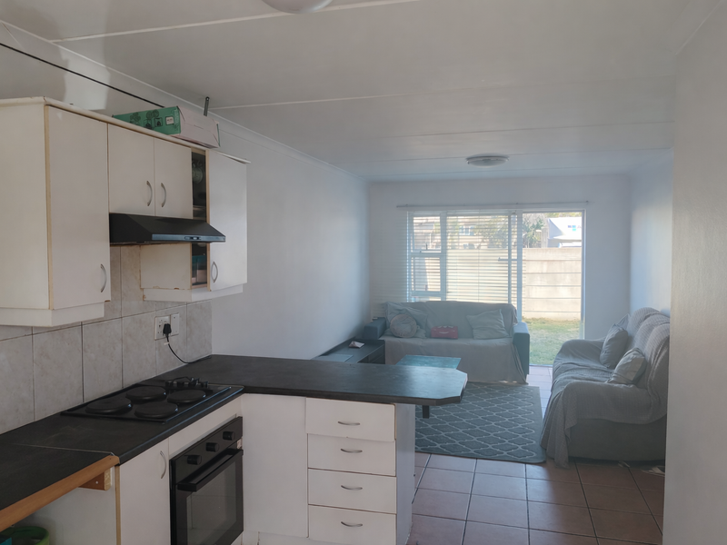 Ground Floor Apartment - Photo 5