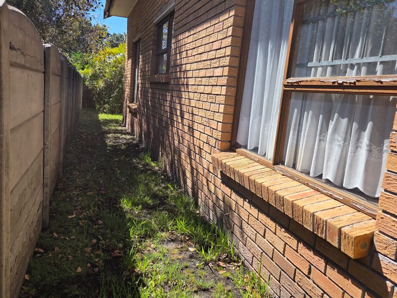 House For Sale In Kleinmond - Photo 8