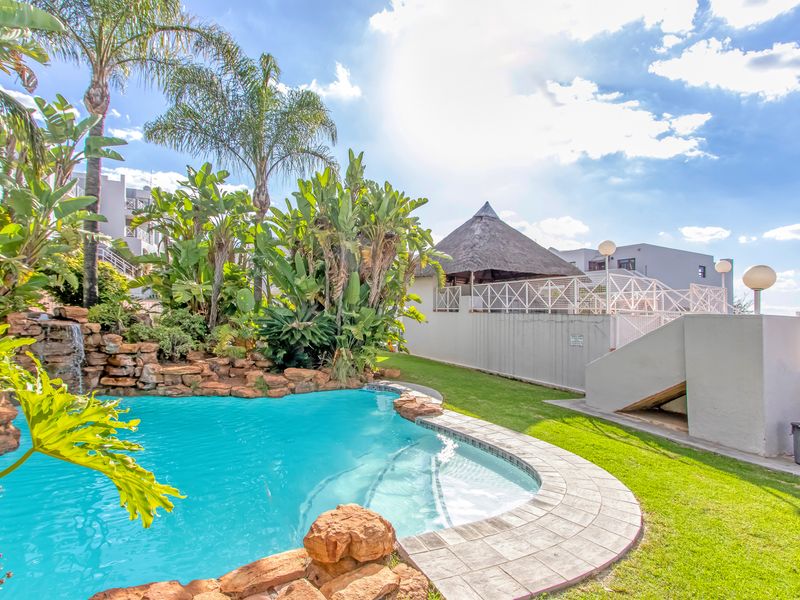 2 Bedroom Apartment - Photo 7