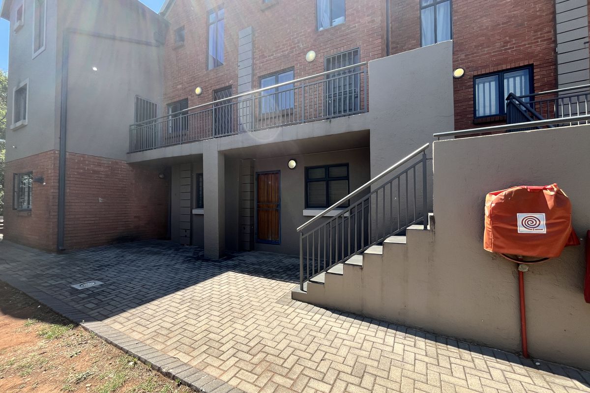 1 Bedroom Ground-floor apartment - Photo 4