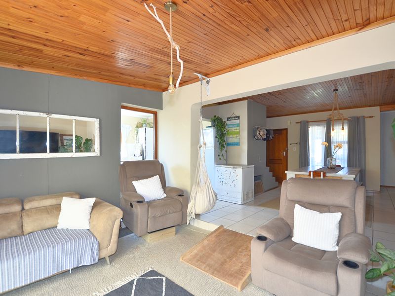 You Have to View to See the Potential - Photo 3