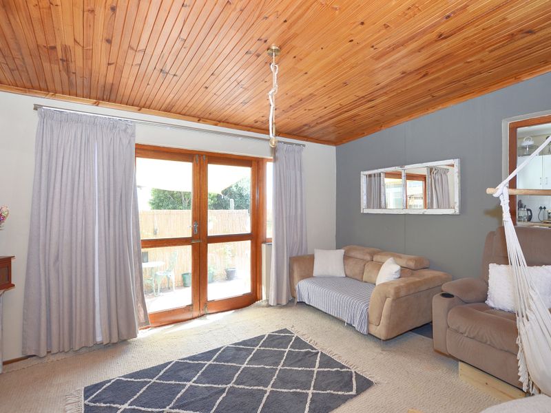 You Have to View to See the Potential - Photo 4