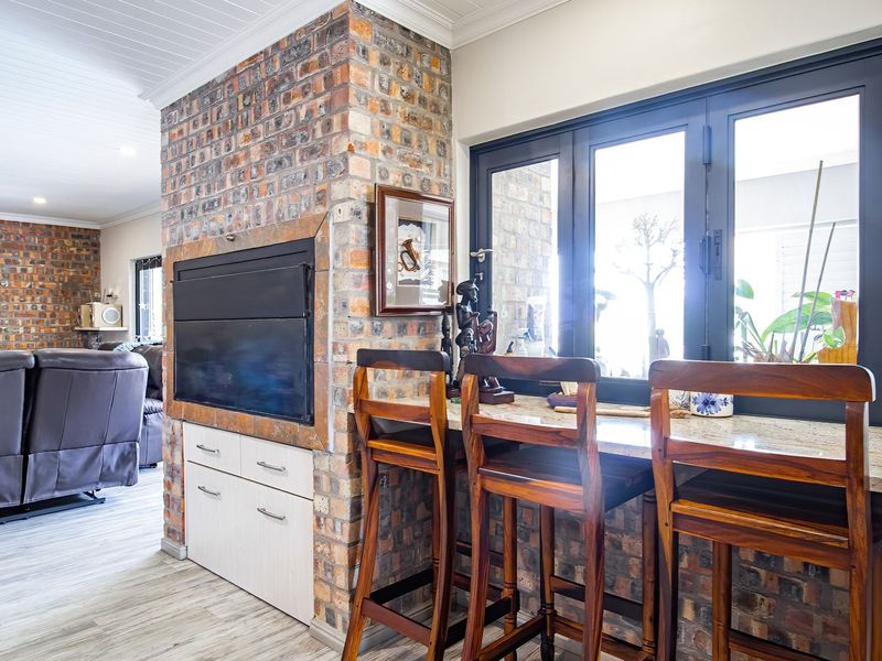 House For Sale In Yzerfontein - Photo 4