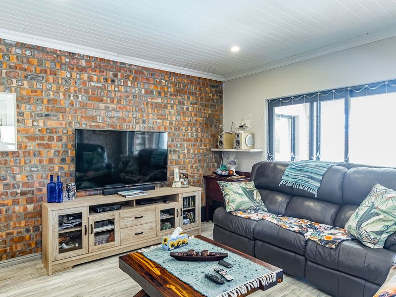 House For Sale In Yzerfontein - Photo 8