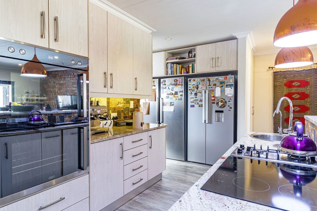 House For Sale In Yzerfontein - Photo 3