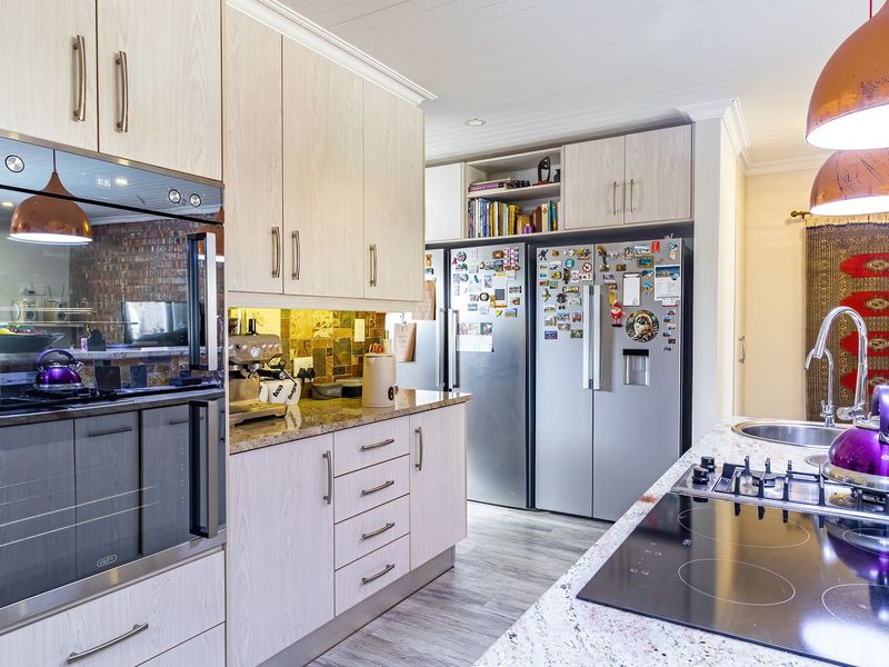 House For Sale In Yzerfontein - Photo 3