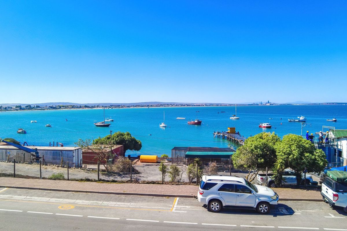 Prime Beachfront Stand in Saldanha CBD – A Rare Coastal Investment Opportunity - Photo 4