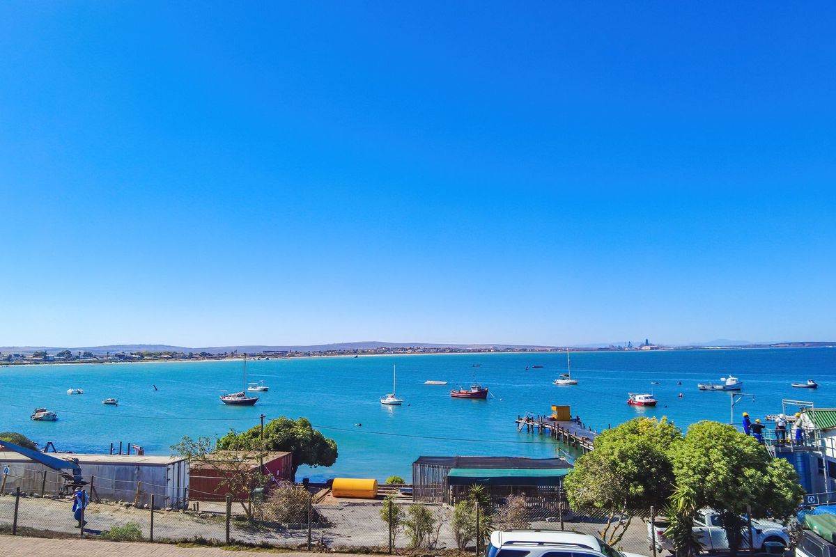 Prime Beachfront Stand in Saldanha CBD – A Rare Coastal Investment Opportunity - Photo 3