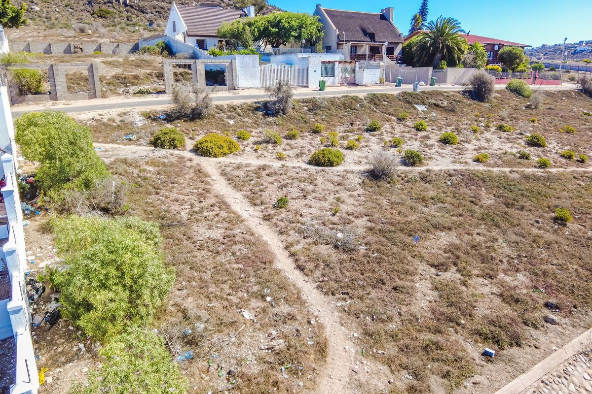 Prime Beachfront Stand in Saldanha CBD – A Rare Coastal Investment Opportunity - Photo 3