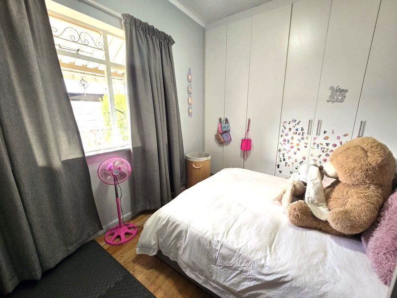 Hot new release! - Photo 5