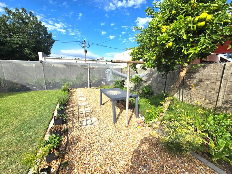 Hot new release! - Photo 5