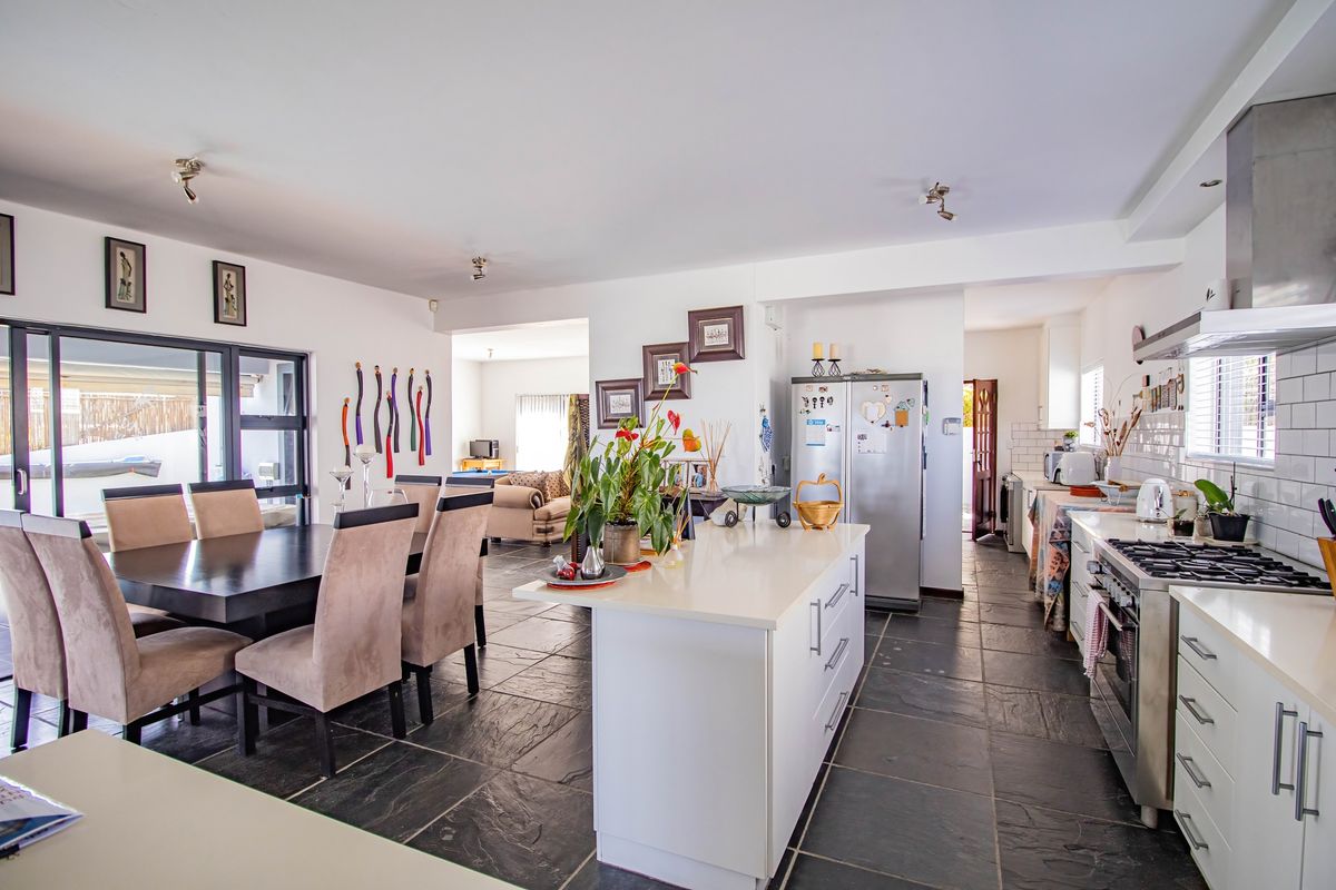 House For Sale In Yzerfontein - Photo 5