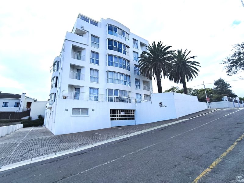 AIRBNB - COASTAL INVESTMENT - PRIME STRAND LOCATION - Photo 2