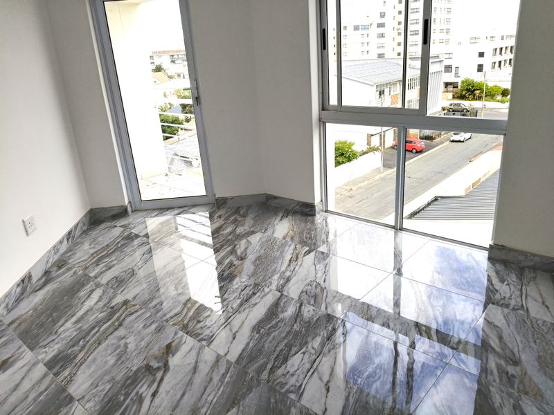 AIRBNB - COASTAL INVESTMENT - PRIME STRAND LOCATION - Photo 7