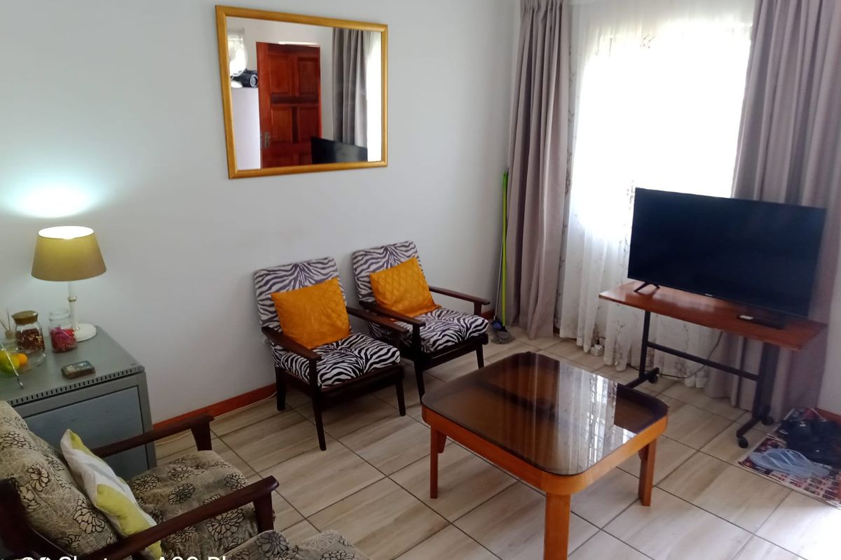 Step Into Homeownership – Affordable 3-Bedroom Gem in Beverly Park, - Photo 3