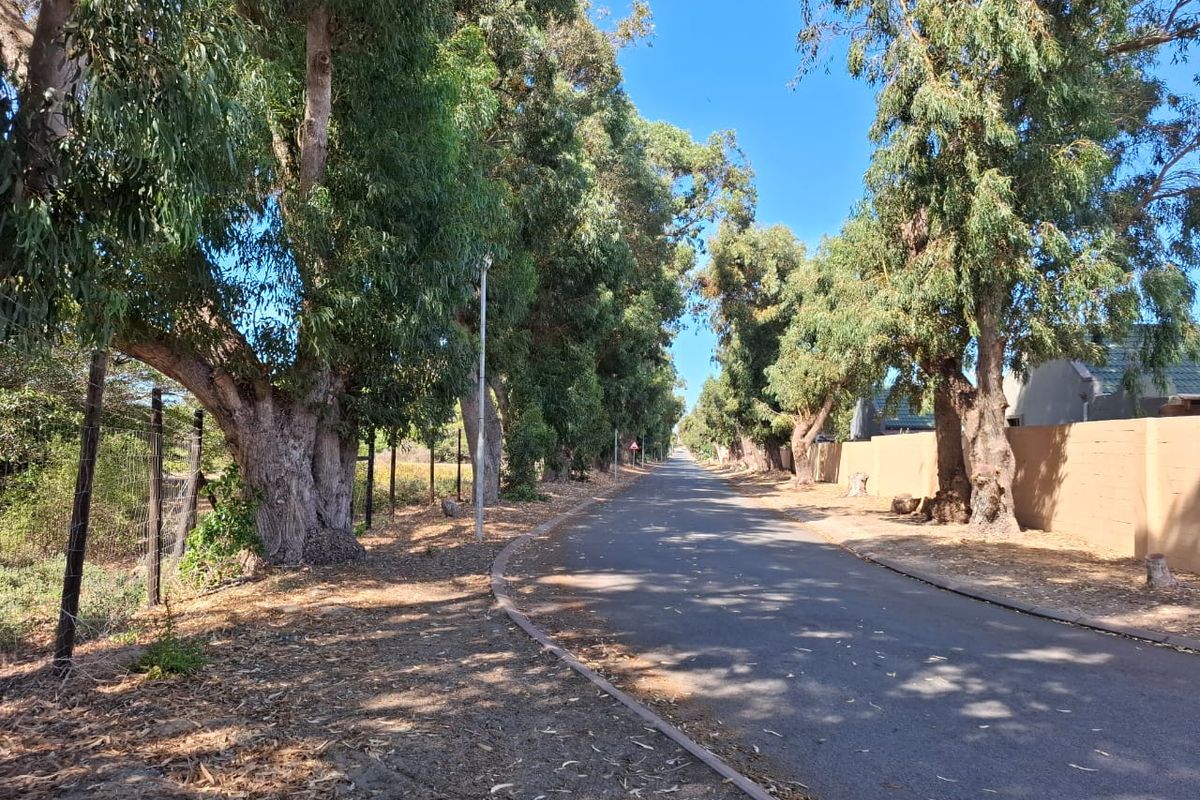 Vacant Plot – Walk to the Beach | Bluewater Bay - Photo 2