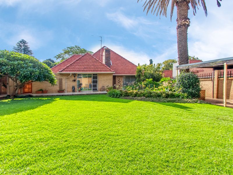 Versatile Multi-Unit Property with Excellent Rental Income Potential - Photo 2