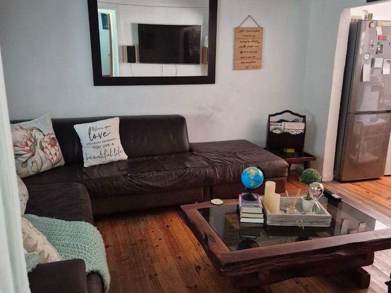 House For Sale In Richmond - Photo 5
