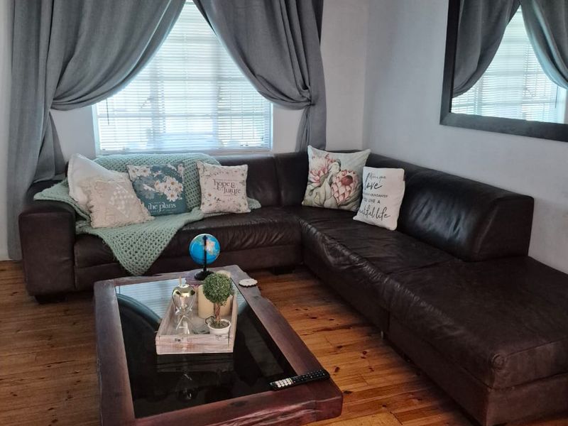 House For Sale In Richmond - Photo 6