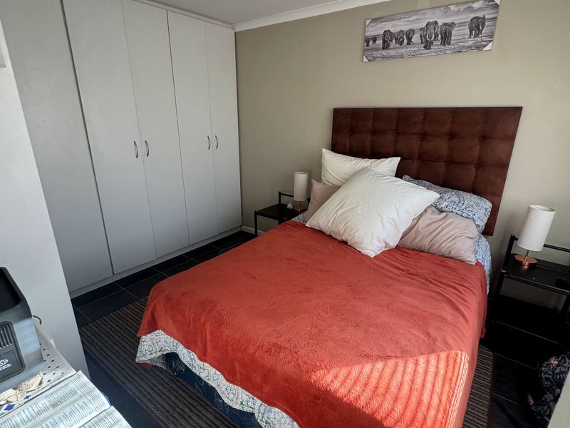 Exclusive Mandate – Comfortable Coastal Living with Mountain Views in Fountainhill, Gansbaai - Photo 6