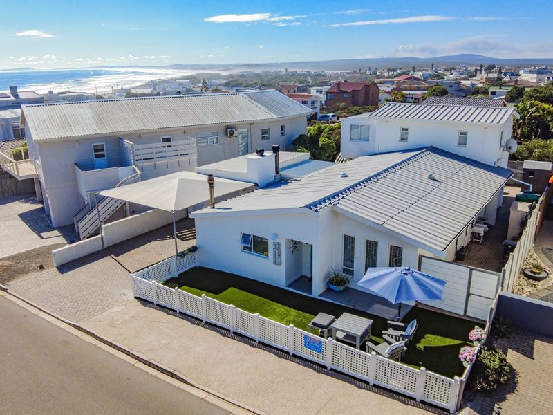 Beach House for Sale - Photo 5