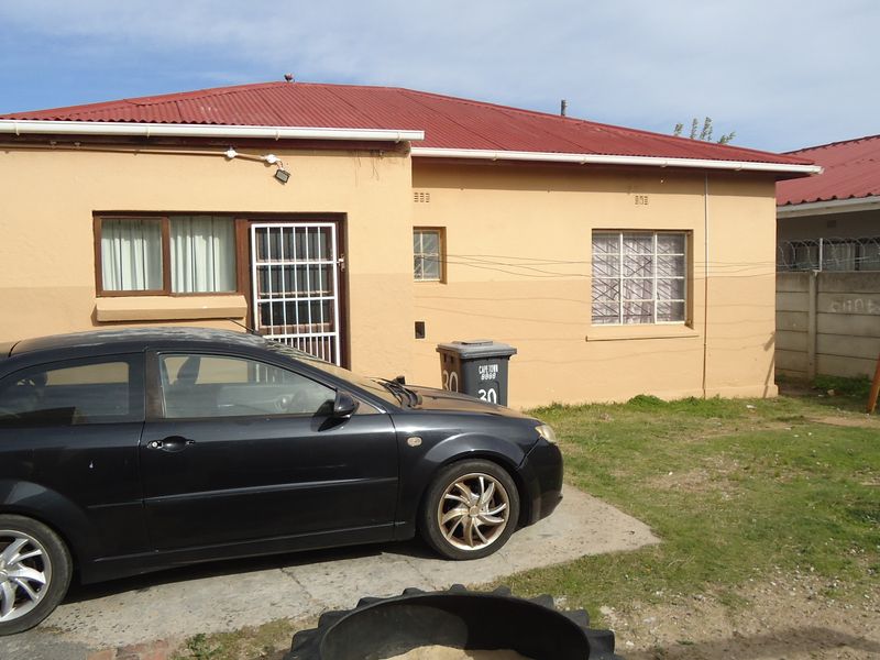 House For Sale In Strand - Photo 9