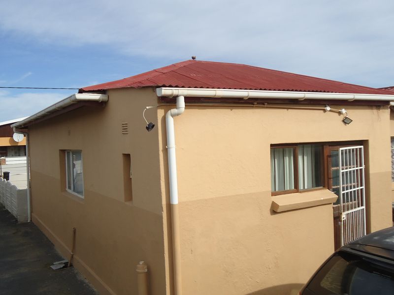 House For Sale In Strand - Photo 7