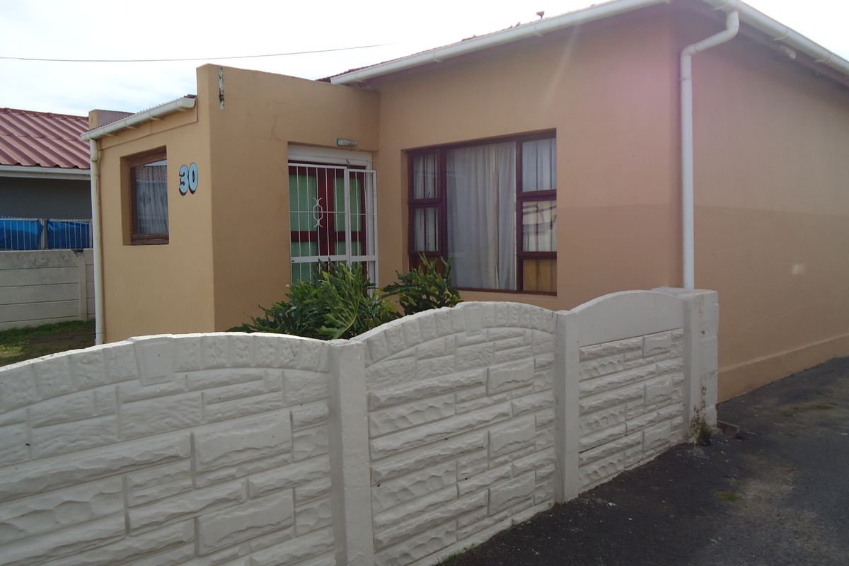House For Sale In Strand - Photo 3