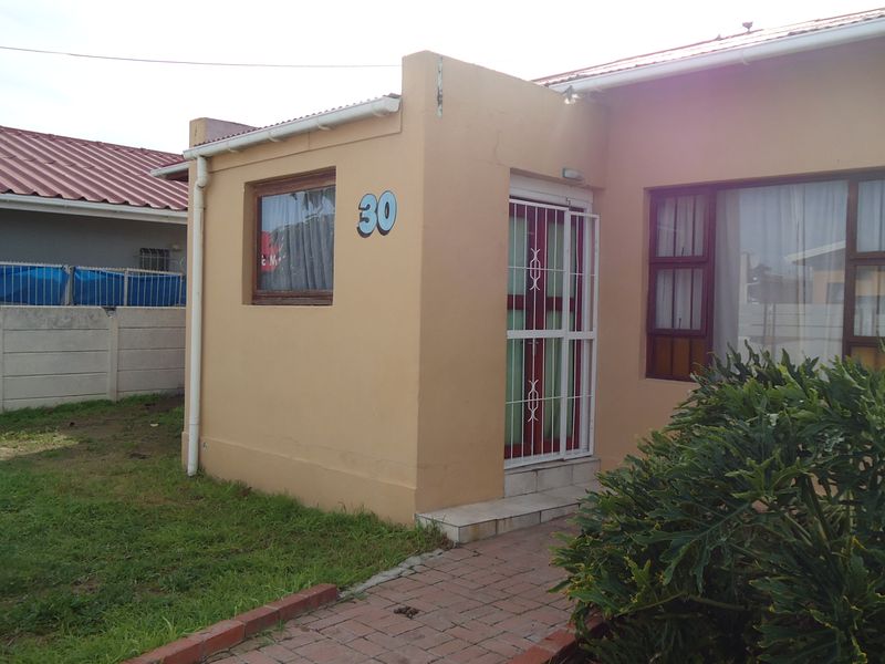 House For Sale In Strand - Photo 5