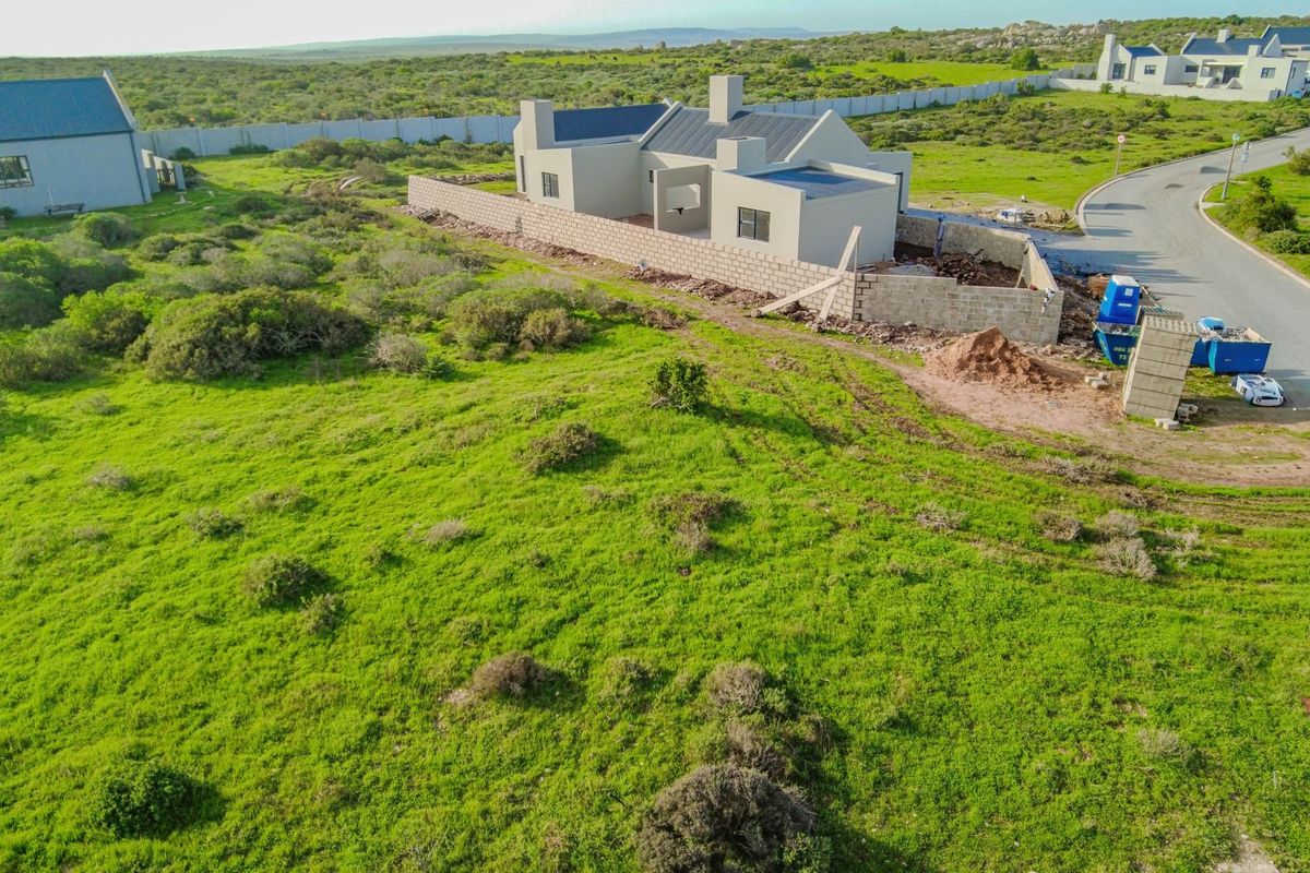 Start Your New Chapter in Hoogland Estate - Photo 2