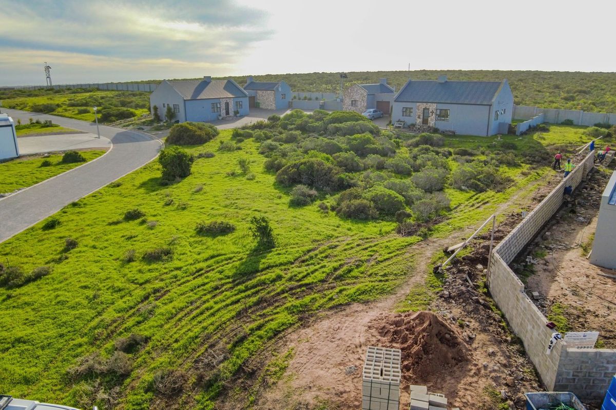 Start Your New Chapter in Hoogland Estate - Photo 3