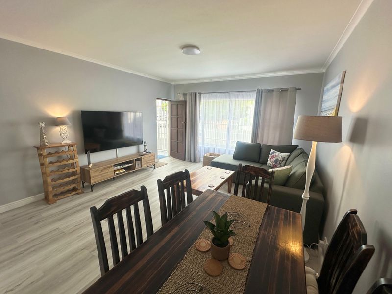 Apartment For Sale In Strand - Photo 6