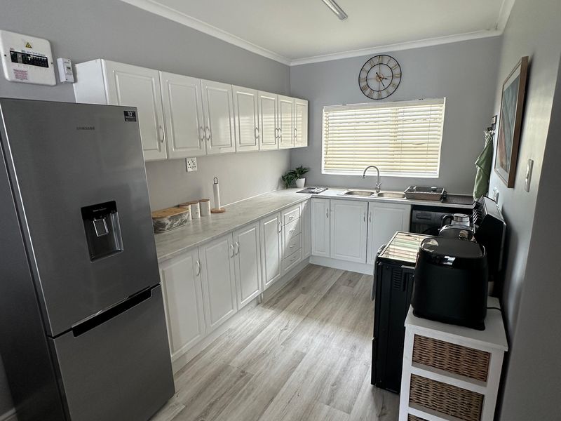 Apartment For Sale In Strand - Photo 4