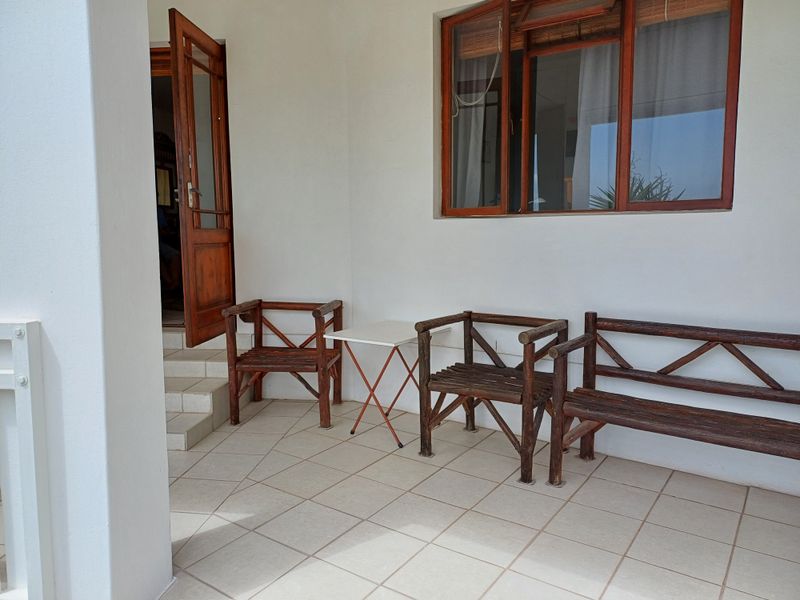 4 Bedroom house for sale in Britannica Heights - Photo 5