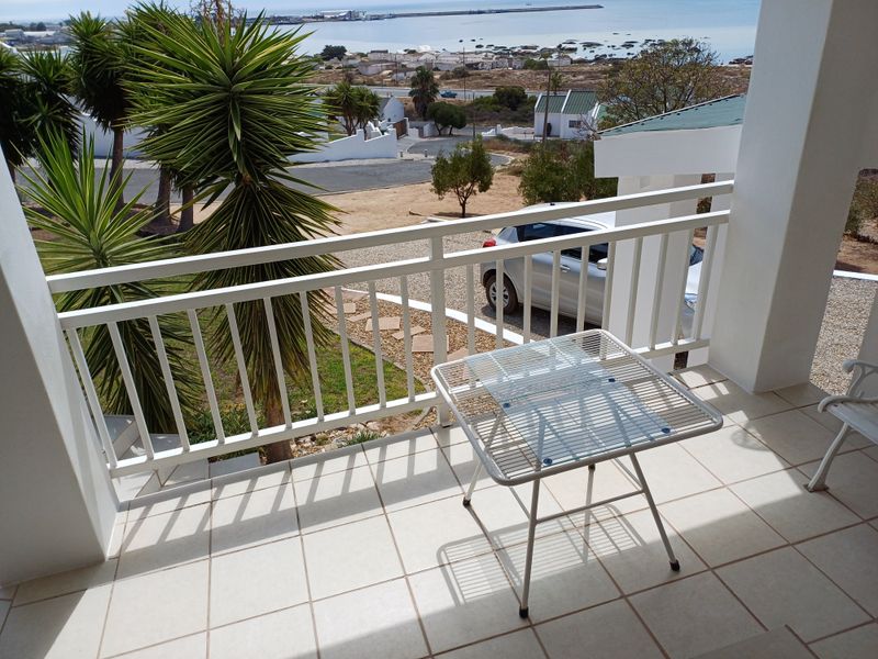4 Bedroom house for sale in Britannica Heights - Photo 6