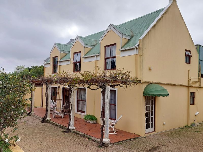 Charming family home with business potential. - Photo 3
