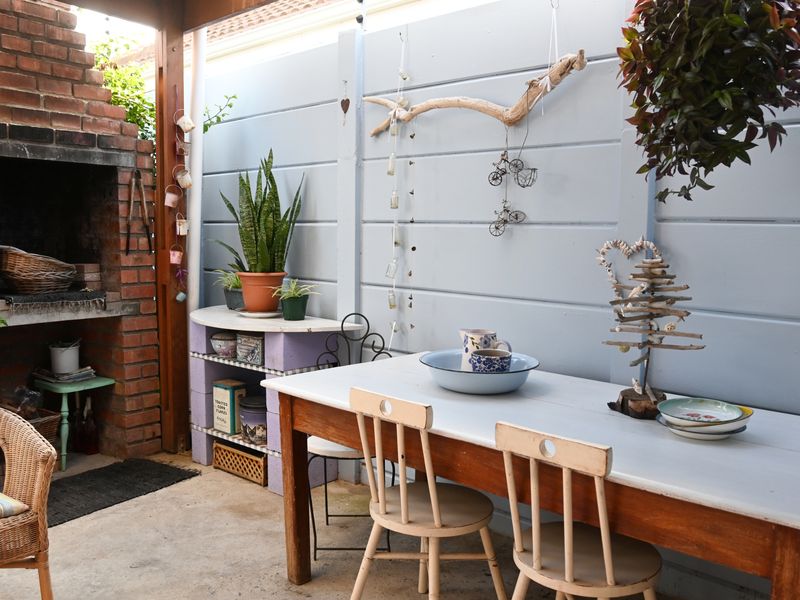 Charming 2 Bedroom Townhouse In The Heart of Strand - Photo 4