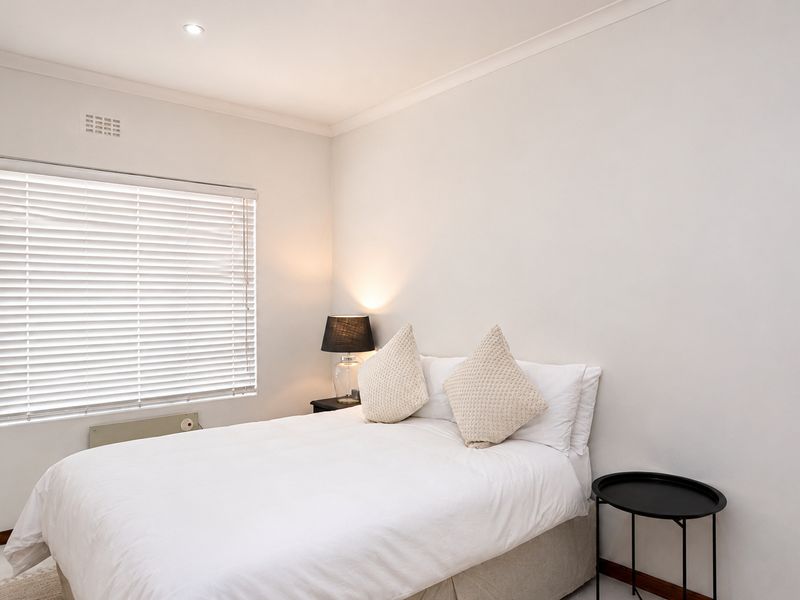 Walk to the Beach, Live the Coastal Dream: Yzerfontein Family Haven - Photo 8